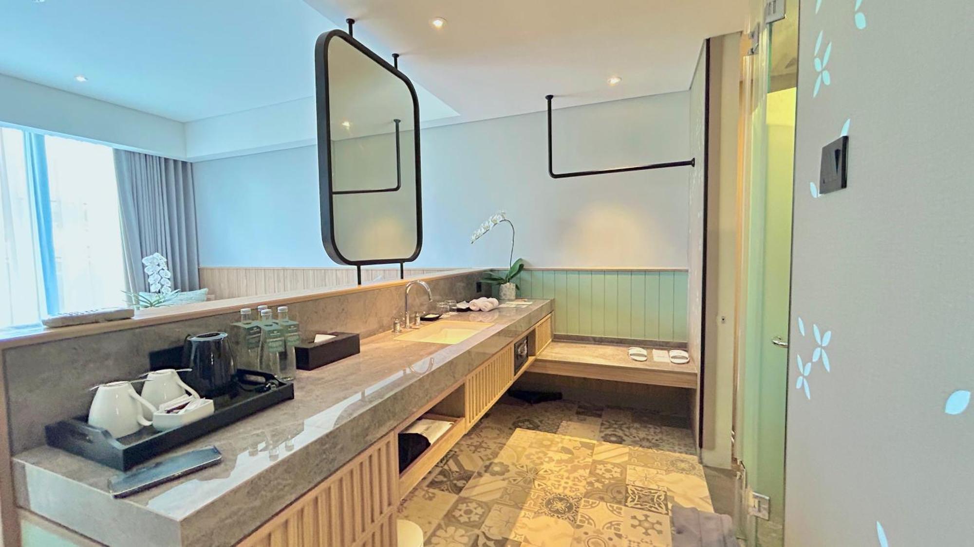 Hotel Santika Гарут Екстериор снимка